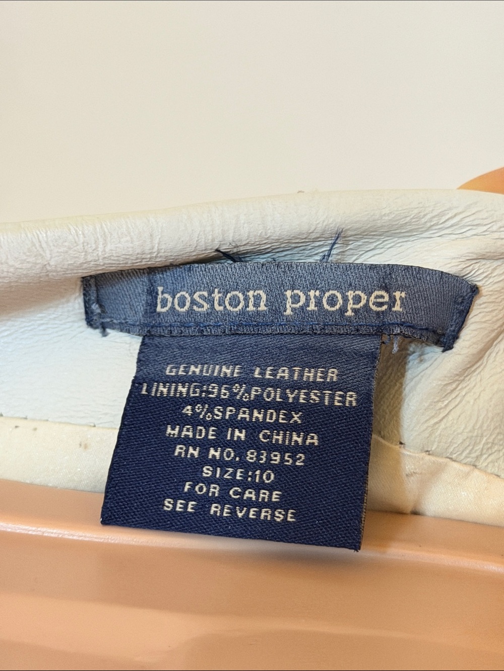 Boston Proper Off White Genuine Leather Pants Size 10 Like New - Picture 6 of 9